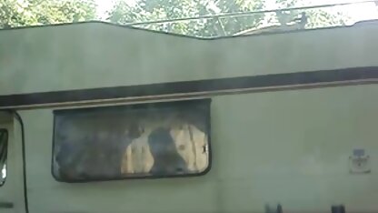 लड़की विदेशी सेक्सी एचडी मूवी के नीचे आदमी कटौती