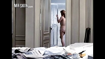 सेक्सी busty सुंदरता पत्नी विदेशी सेक्सी एचडी मूवी युवा के साथ परिपक्व पति पर धोखा देती है